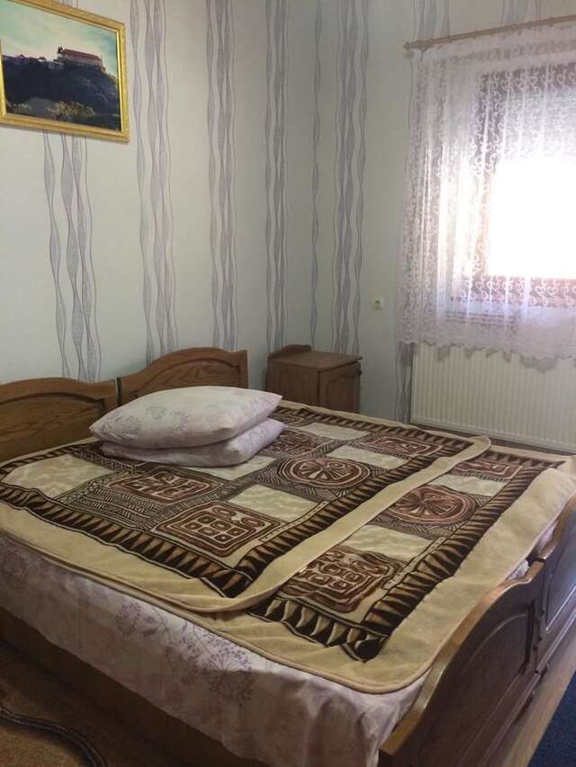 Мини-отель Lisovyi Budynochok Синяк-38